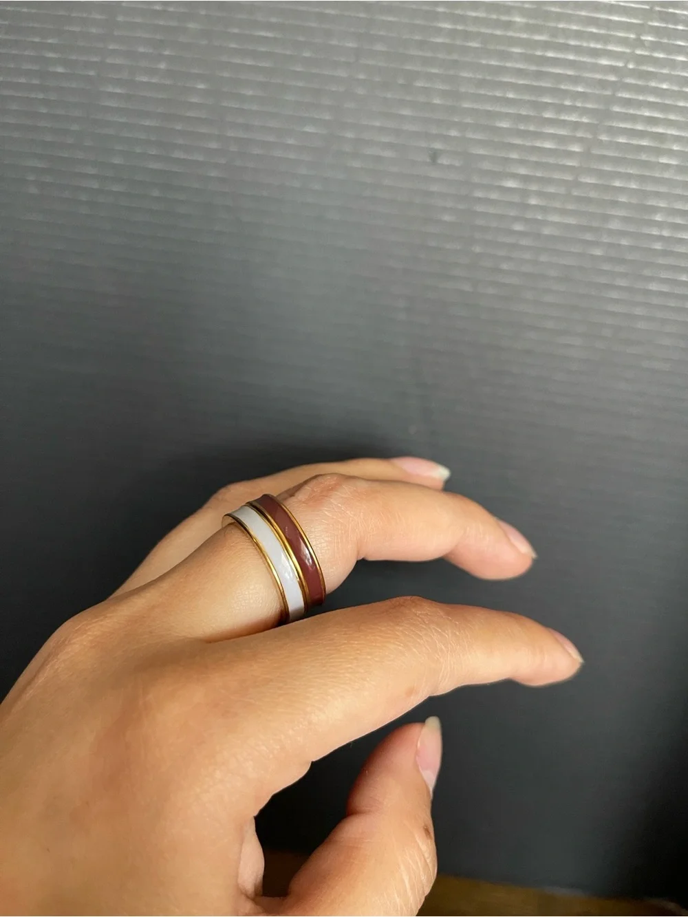 Ann Taylor Ring set burgundy and lilac gold tone rings size 7